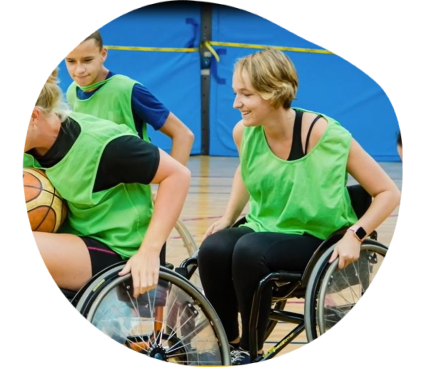 Match de basket en fauteuil roulant